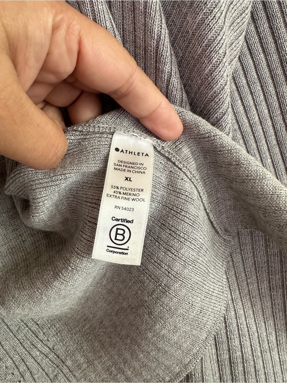 Athleta Gray Solstice Wrap Cardigan Sweater Merino Wool Blend Size XL - Picture 3 of 5